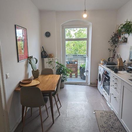 Cosy Flat In Berlin'S Trendy Area Apartment Exterior photo